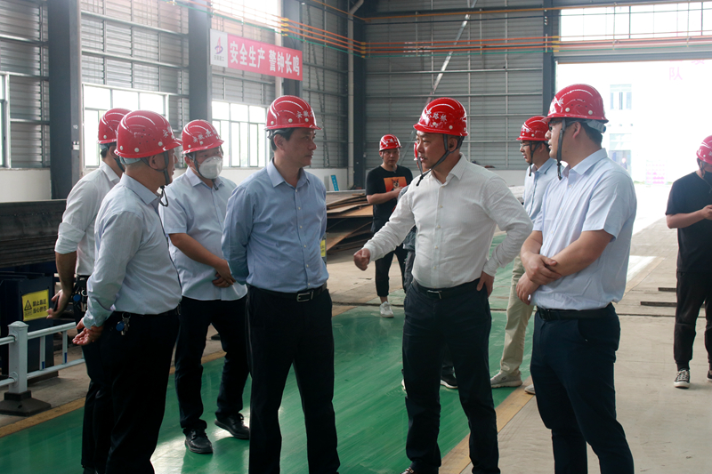 蕪湖市住建局黨委書記、局長朱發(fā)沐一行到安徽建工鋼構(gòu)智能制造有限公司調(diào)研2